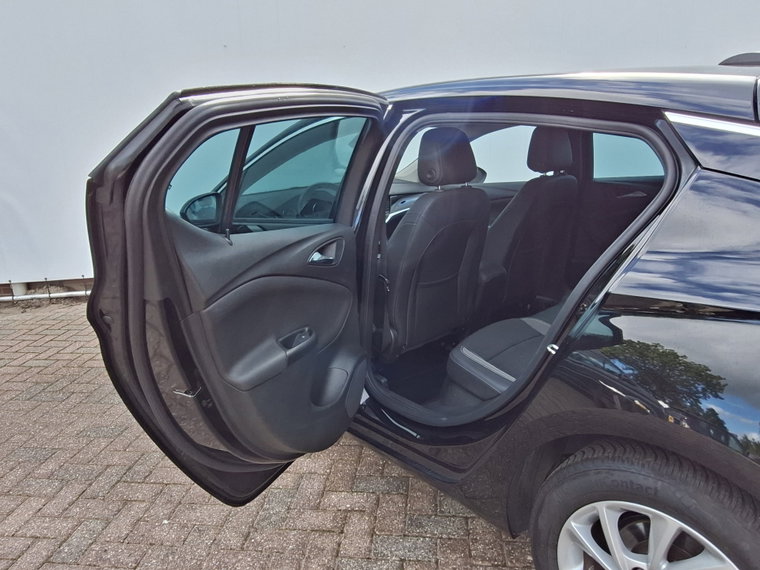 Vehicle Image 34