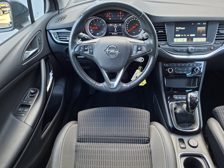 Vehicle Image 38