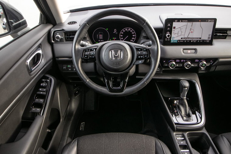 Vehicle Image 19