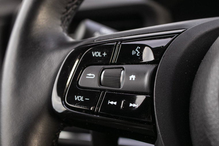 Vehicle Image 40