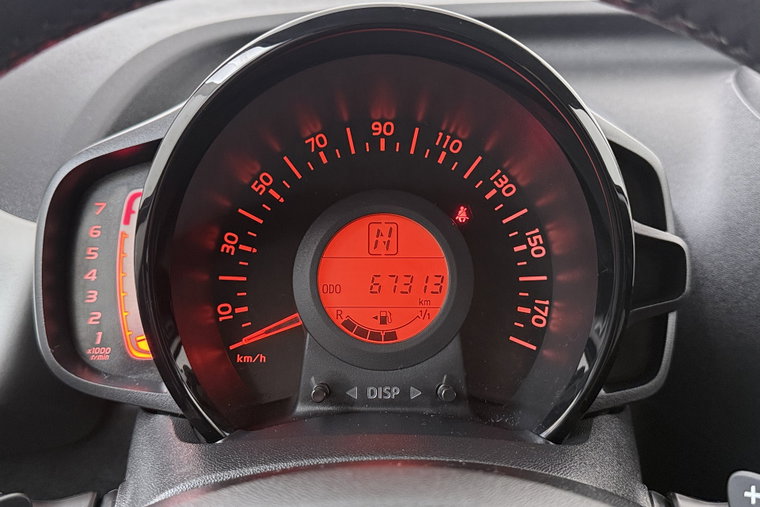 Vehicle Image 20