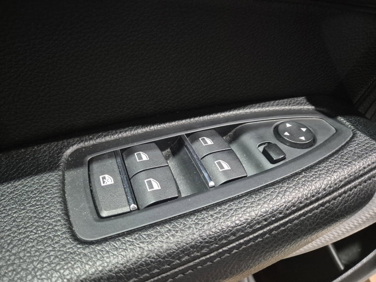 Vehicle Image 47