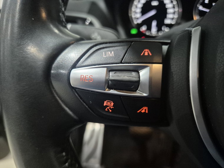 Vehicle Image 53