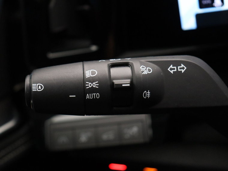 Vehicle Image 28
