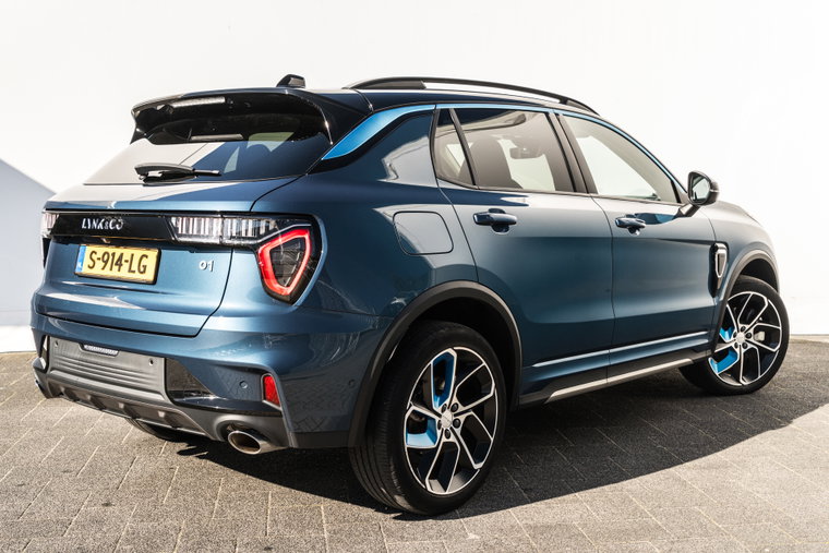 Vehicle Image 6