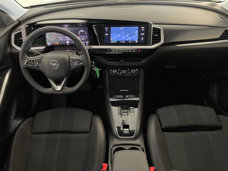 Vehicle Image 22