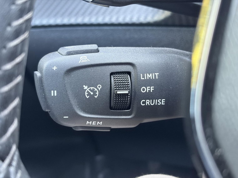 Vehicle Image 27