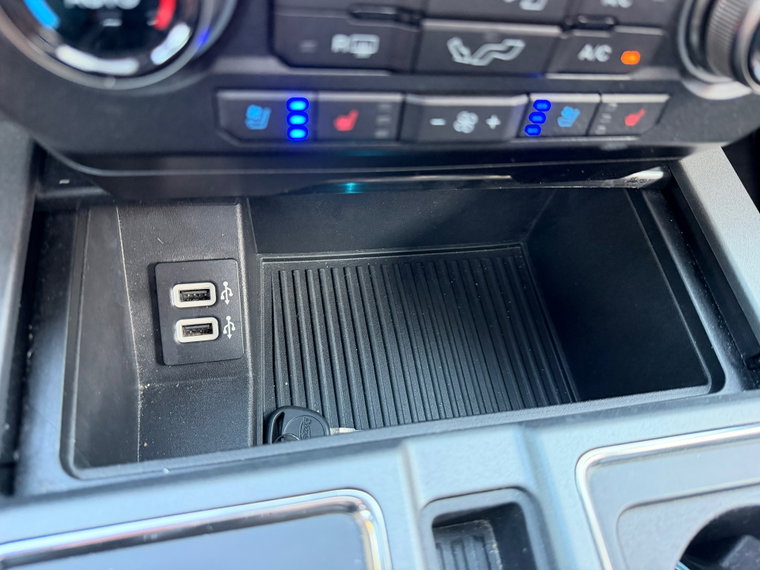 Vehicle Image 37