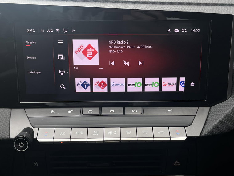 Vehicle Image 35