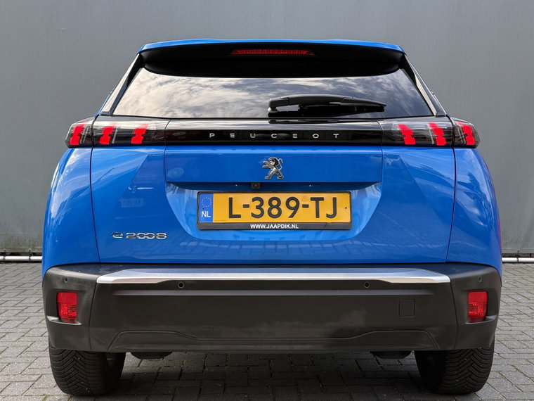 Vehicle Image 40