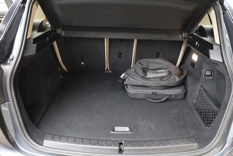 Vehicle Image 37