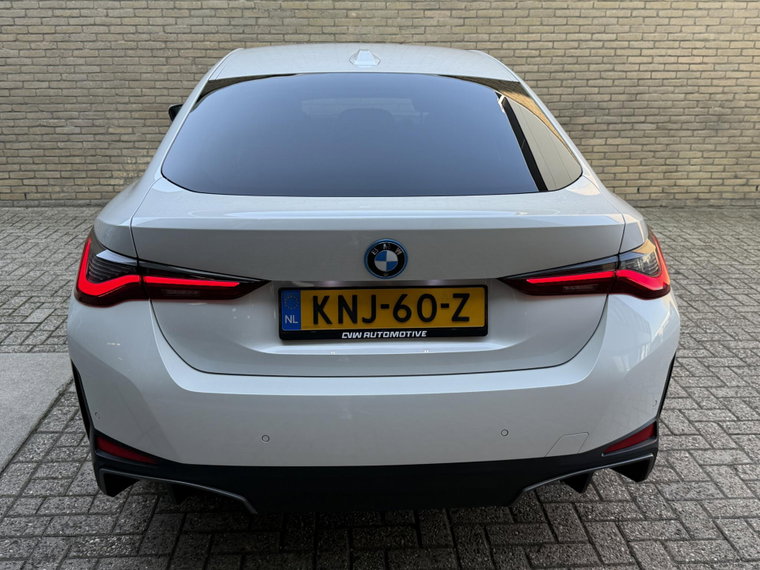 Vehicle Image 50