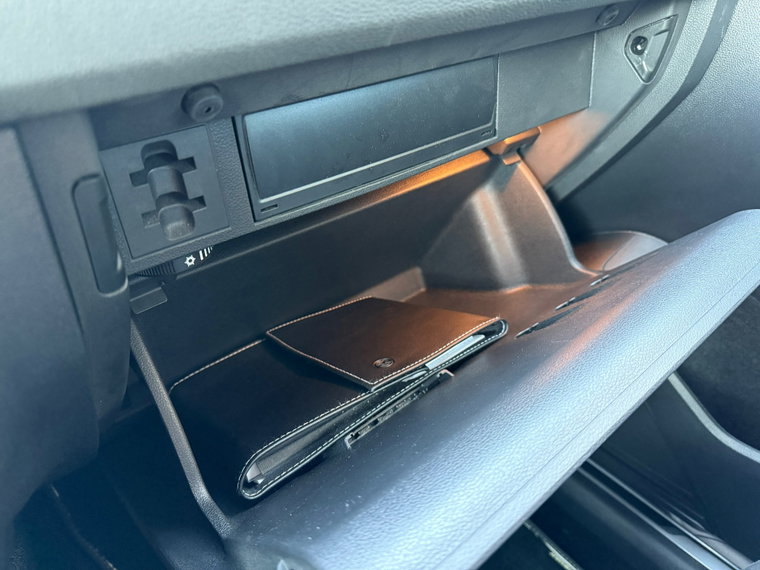 Vehicle Image 40