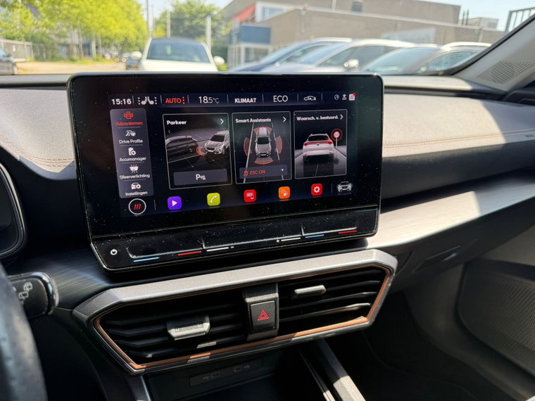 Vehicle Image 15