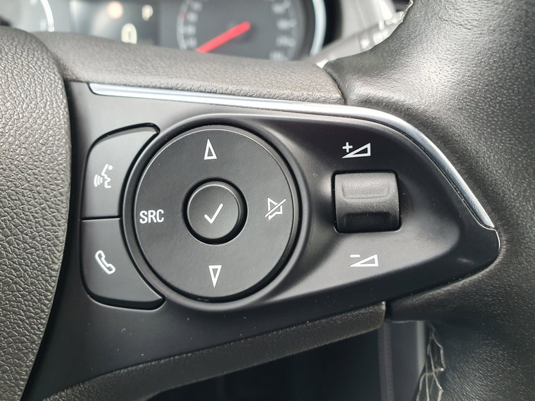 Vehicle Image 38