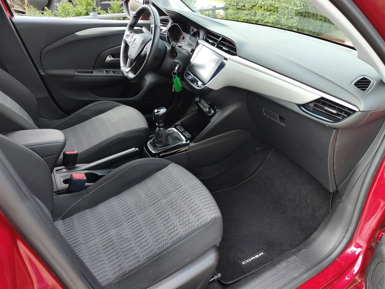 Vehicle Image 11