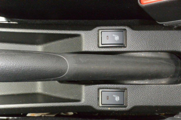 Vehicle Image 24