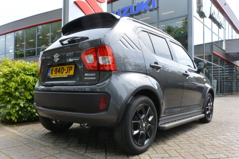 Vehicle Image 7