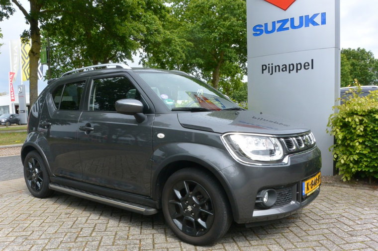 Vehicle Image 9