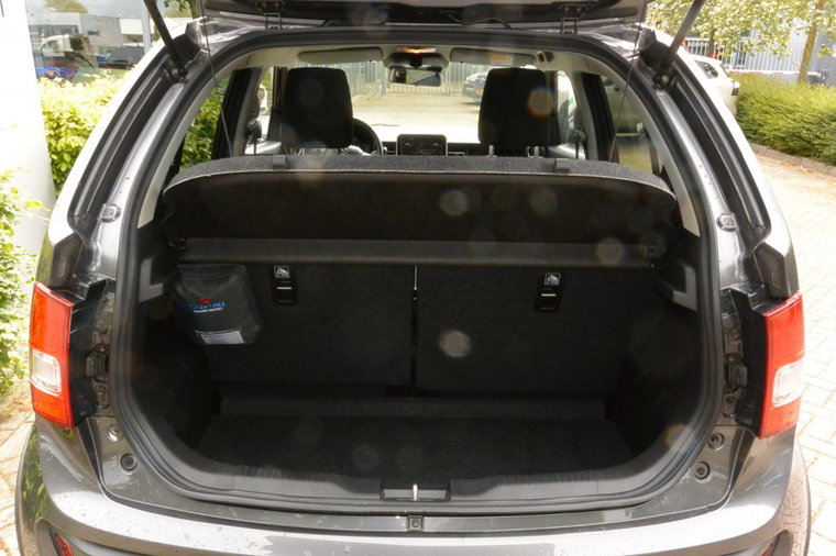 Vehicle Image 11
