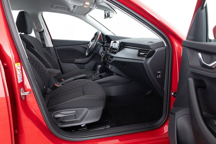 Vehicle Image 6