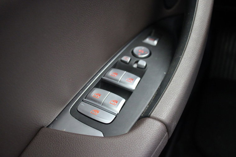 Vehicle Image 39