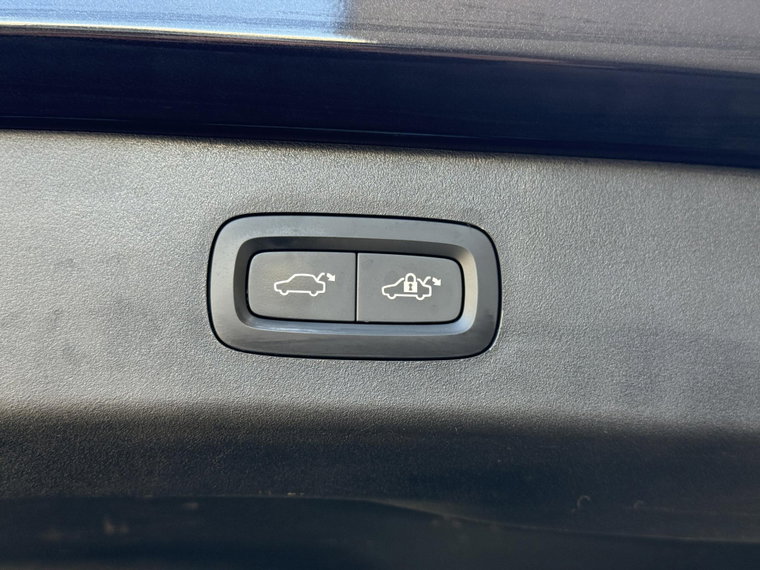 Vehicle Image 48