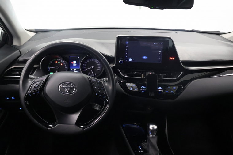 Vehicle Image 10
