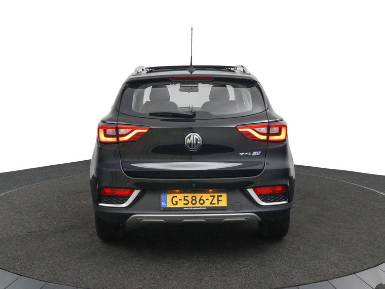 Vehicle Image 23