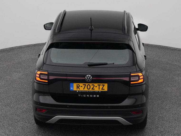Vehicle Image 28