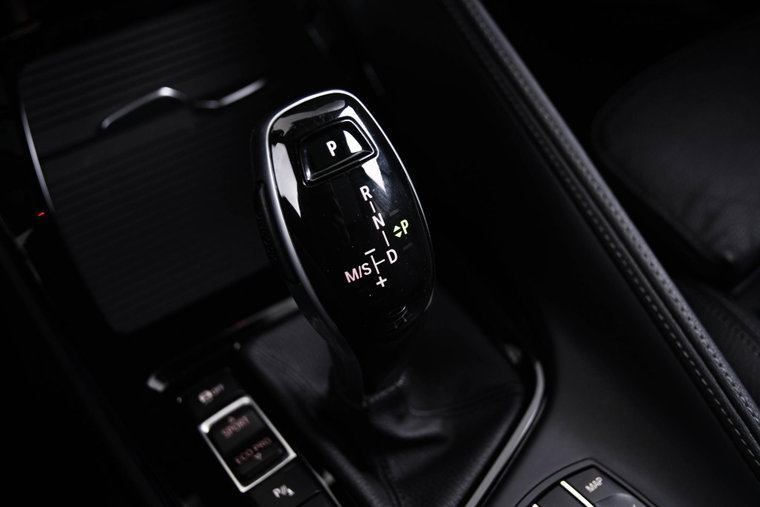 Vehicle Image 48