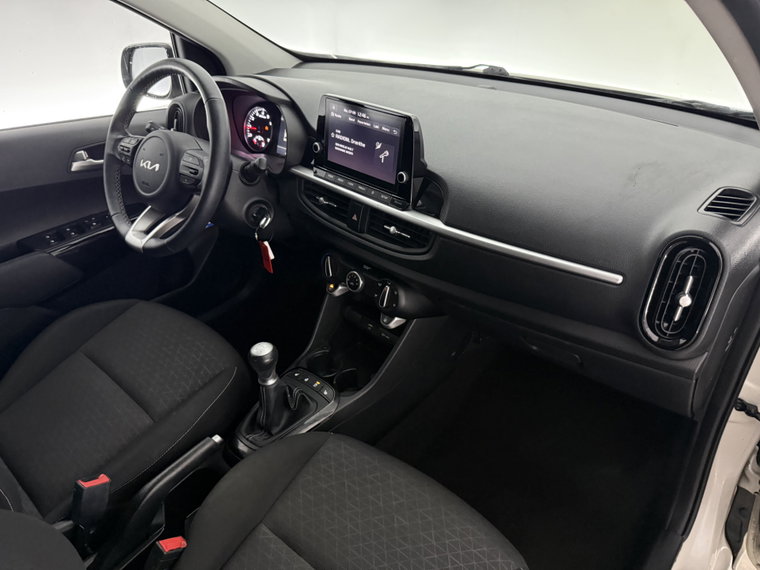 Vehicle Image 28