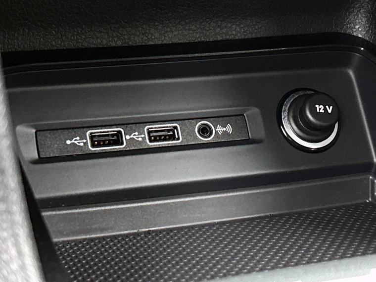 Vehicle Image 33