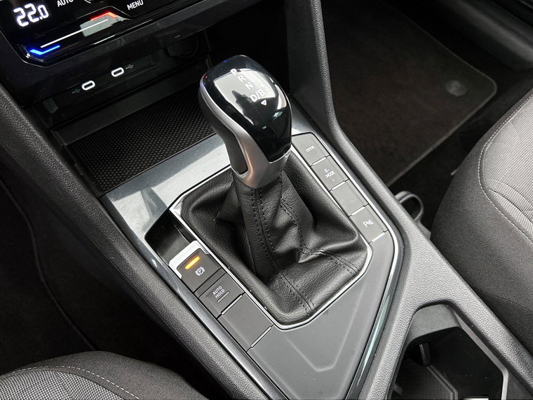 Vehicle Image 27