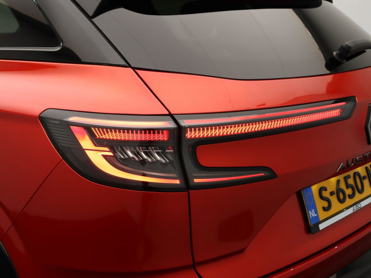 Vehicle Image 40