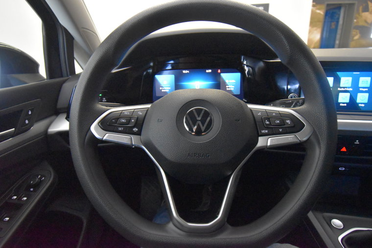 Vehicle Image 39