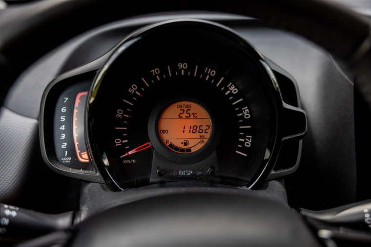 Vehicle Image 13