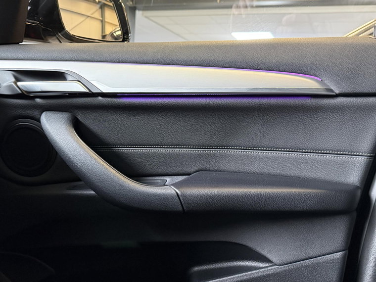 Vehicle Image 52