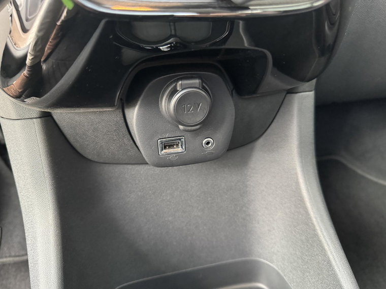 Vehicle Image 40