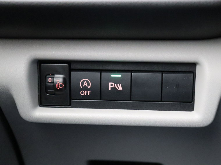 Vehicle Image 18
