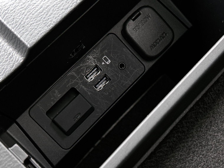 Vehicle Image 45