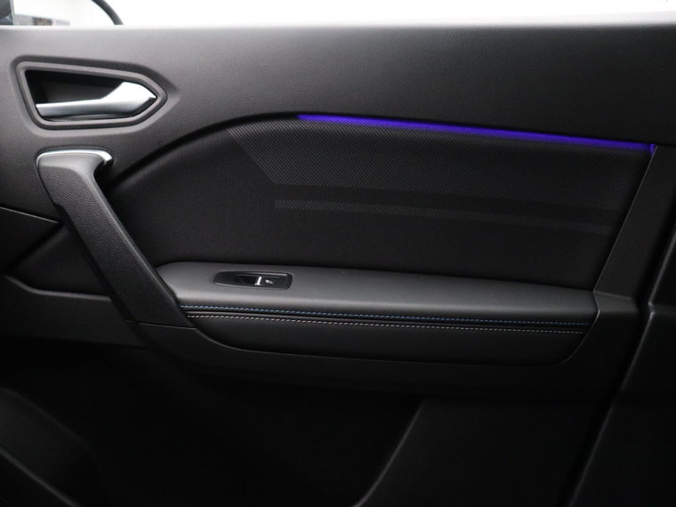 Vehicle Image 39