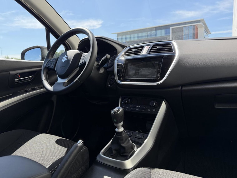 Vehicle Image 20
