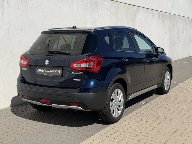Vehicle Image 7