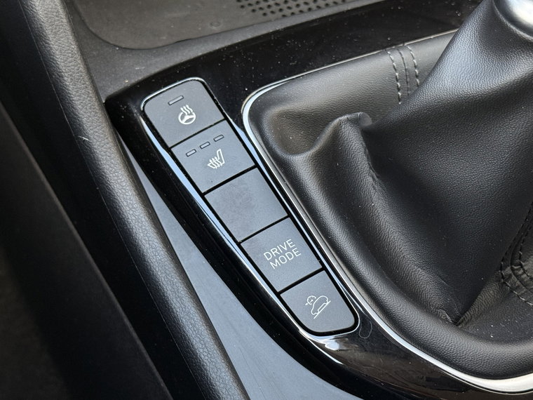 Vehicle Image 39