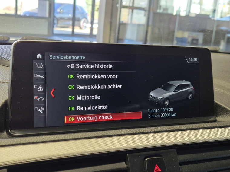 Vehicle Image 39