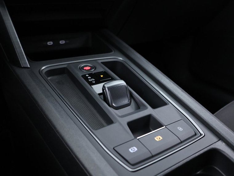 Vehicle Image 27