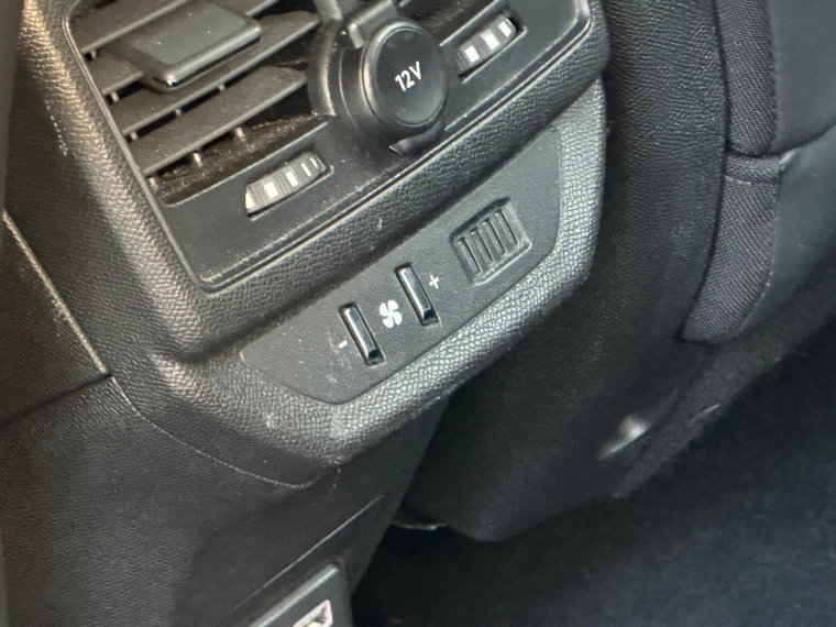Vehicle Image 49