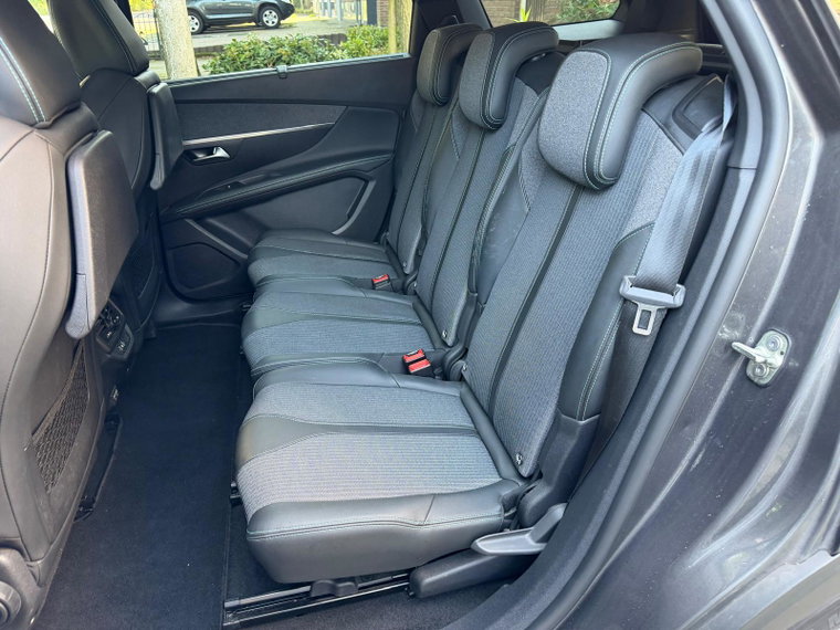 Vehicle Image 50