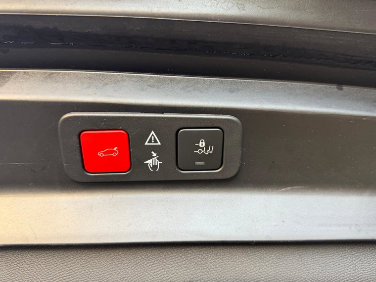 Vehicle Image 53